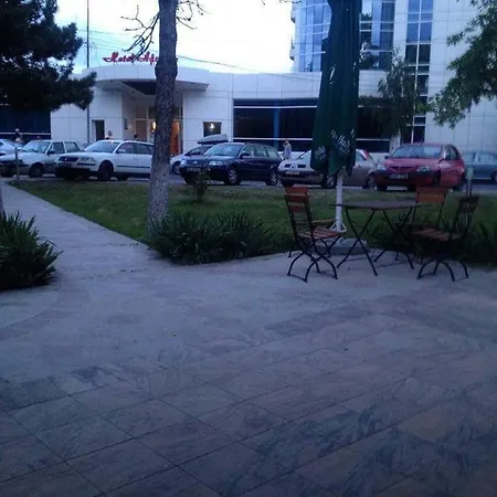 Claudia Hotel 2*